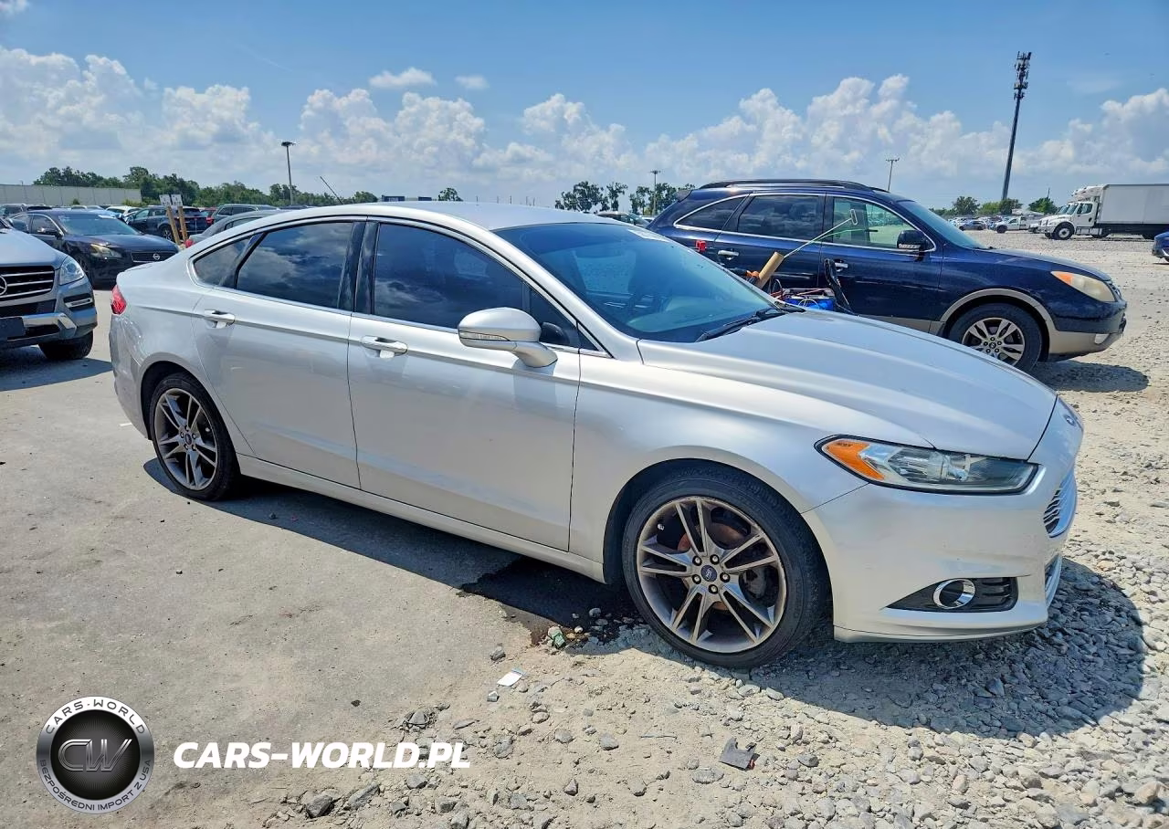 2016 Ford Fusion Titanium VIN:3FA6P0K9XGR211630 - 4