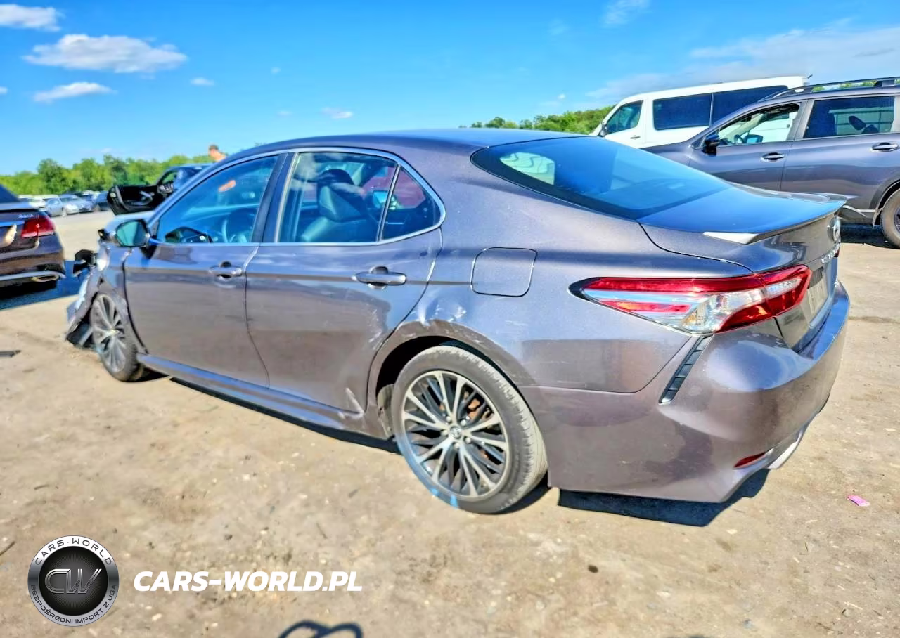 2018 Toyota Camry Se VIN:4T1B11HK1JU569172 - 2