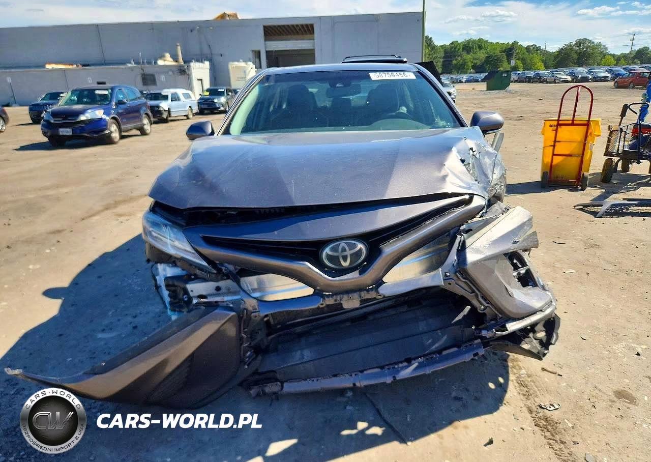 2018 Toyota Camry Se VIN:4T1B11HK1JU569172 - 5