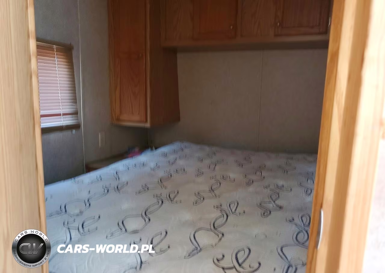 2005 Ameri-Camp Wrangler Camper VIN:5M6TE27296S003030 - 5