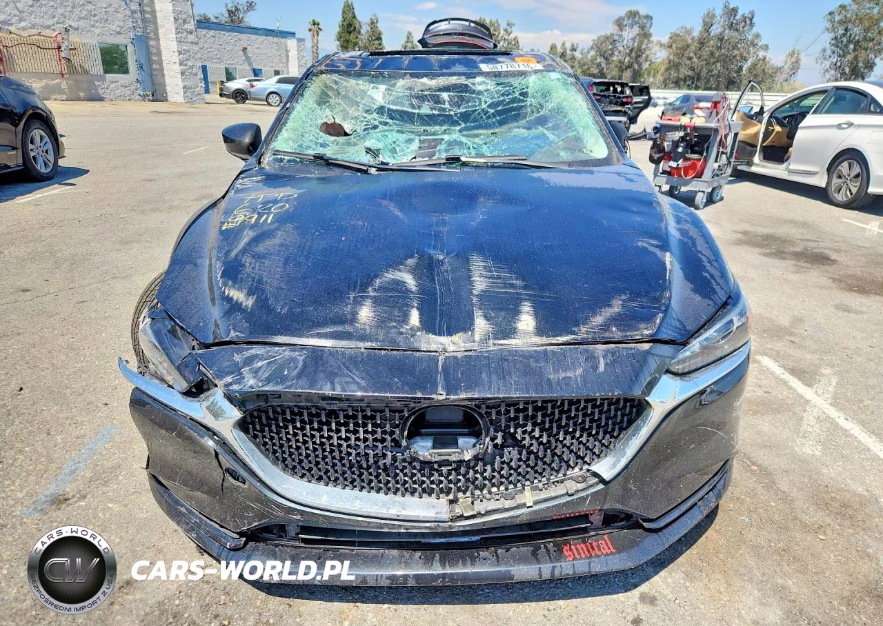 2018 Mazda 6 Grand Touring VIN:JM1GL1TY6J1329911 - 5