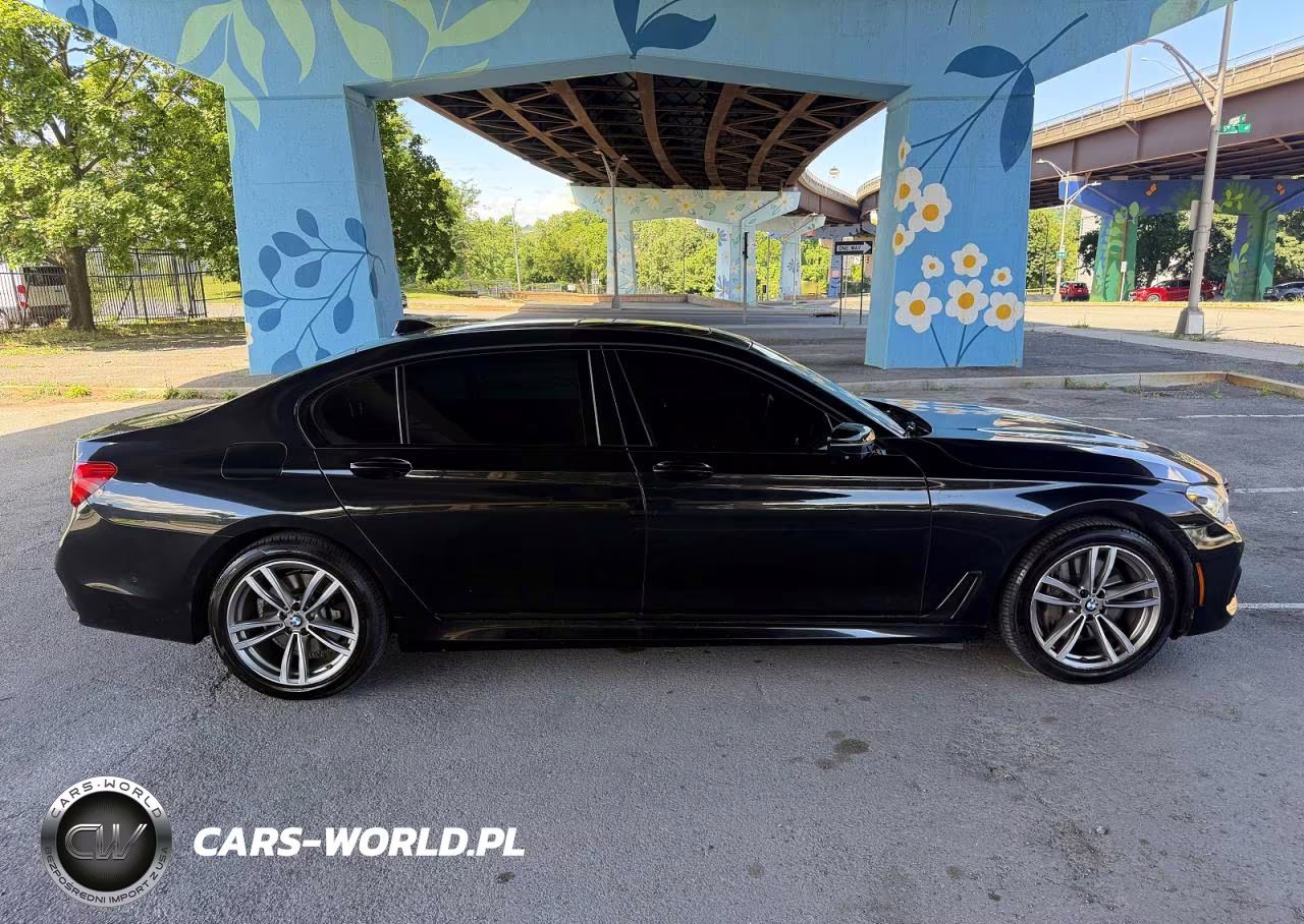 2019 BMW 750I xDrive VIN:WBA7F2C56K8240643 - 15