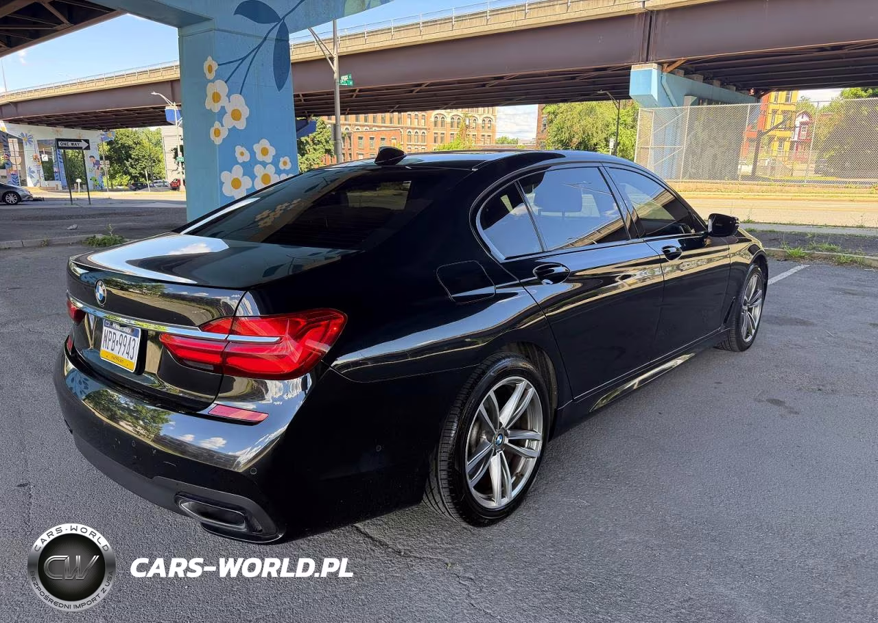 2019 BMW 750I xDrive VIN:WBA7F2C56K8240643 - 4