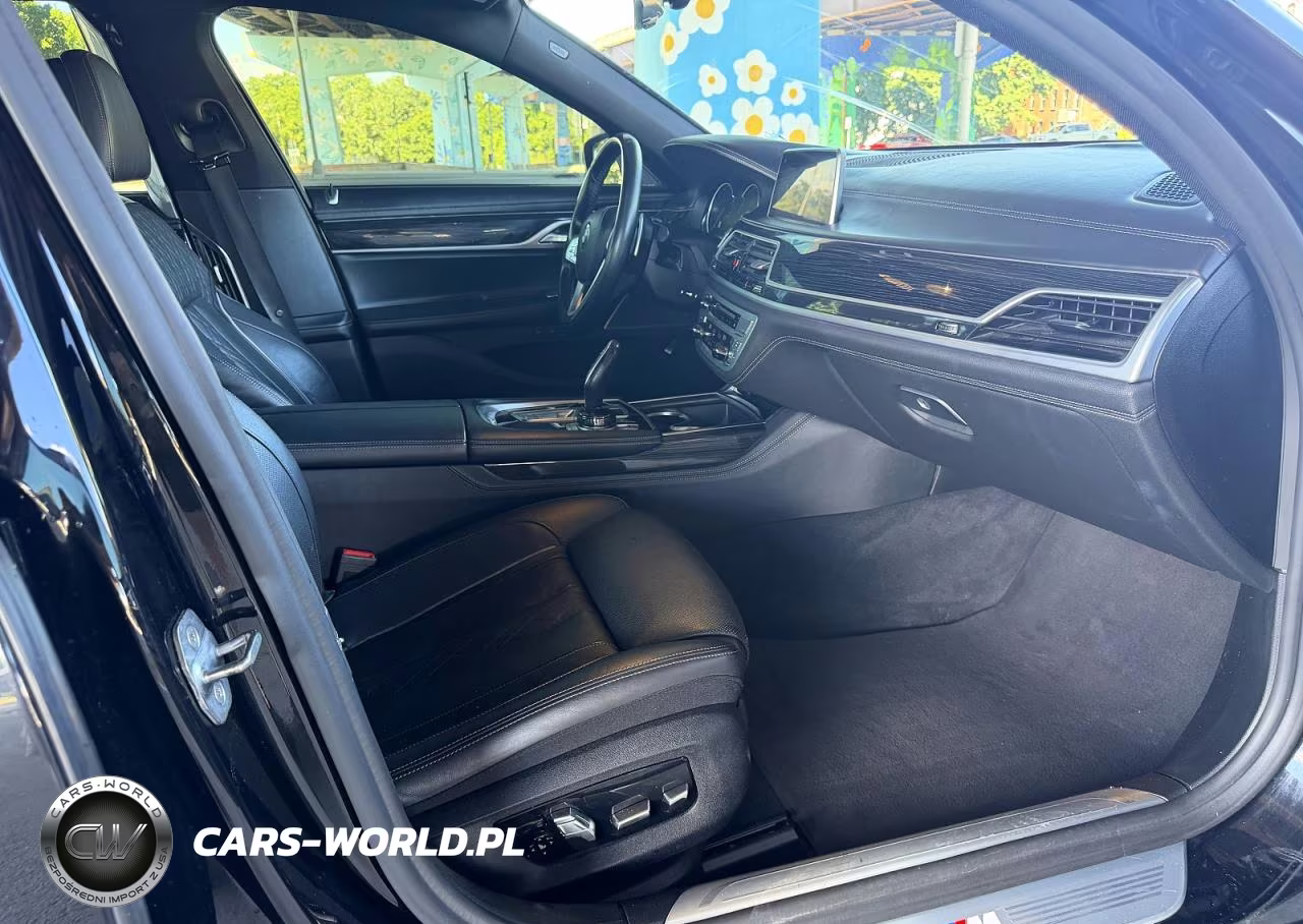 2019 BMW 750I xDrive VIN:WBA7F2C56K8240643 - 9