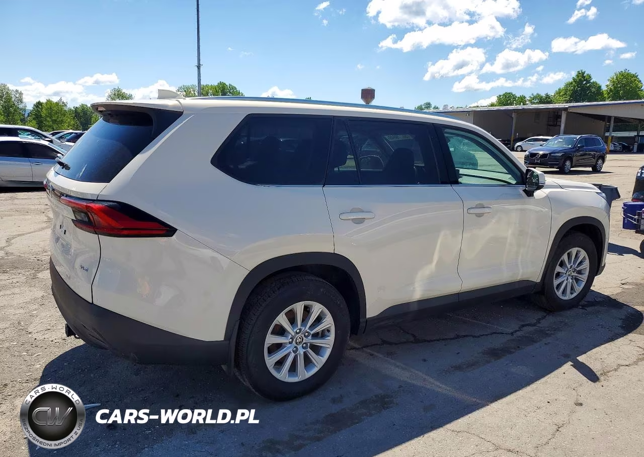 2024 Toyota Grand Highlander Xle VIN:5TDAAAB51RS033809 - 3