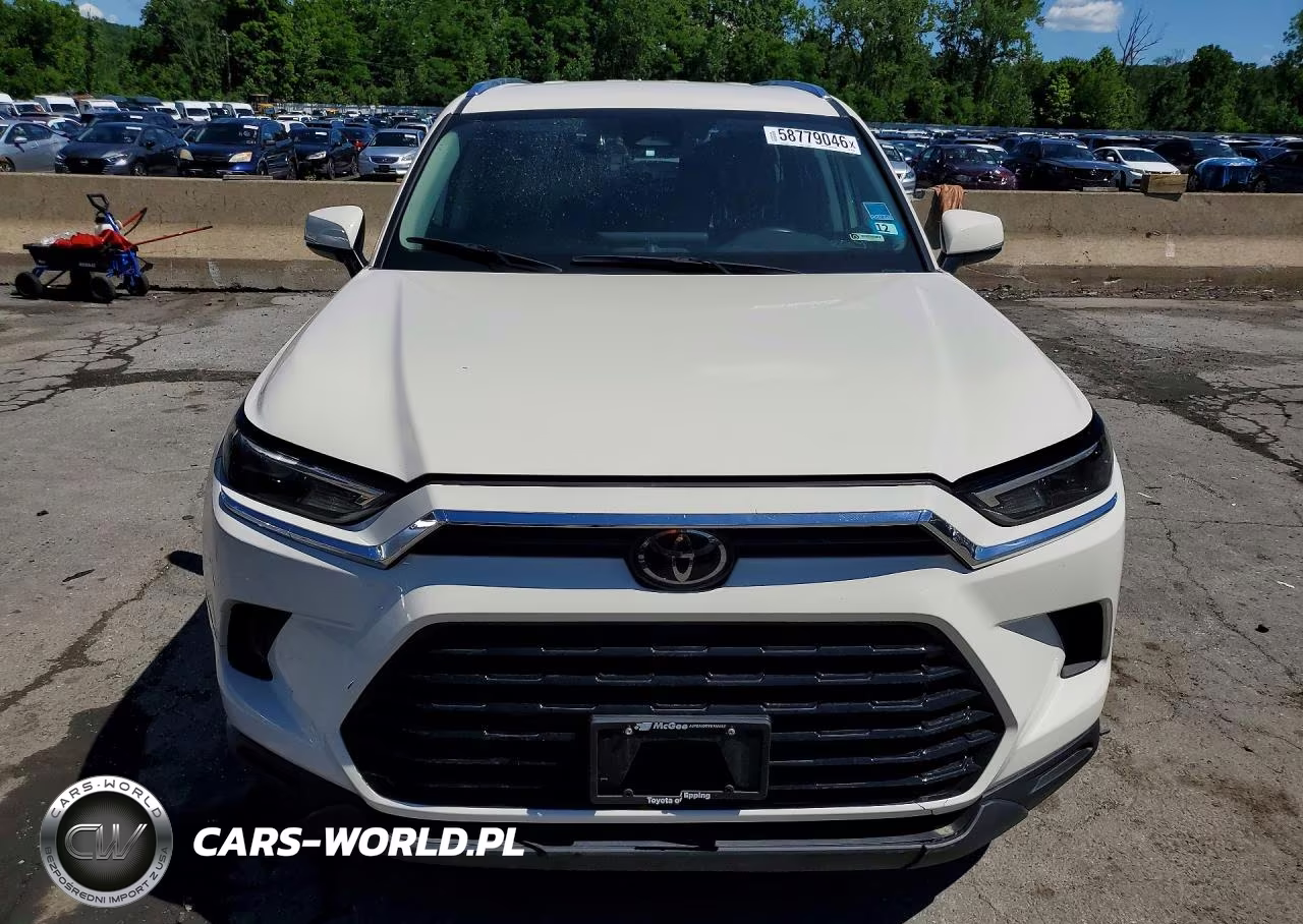 2024 Toyota Grand Highlander Xle VIN:5TDAAAB51RS033809 - 5