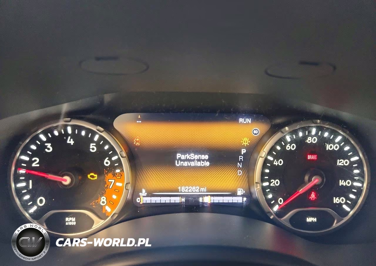 2015 Jeep Renegade Limited VIN:ZACCJBDT6FPC43745 - 9