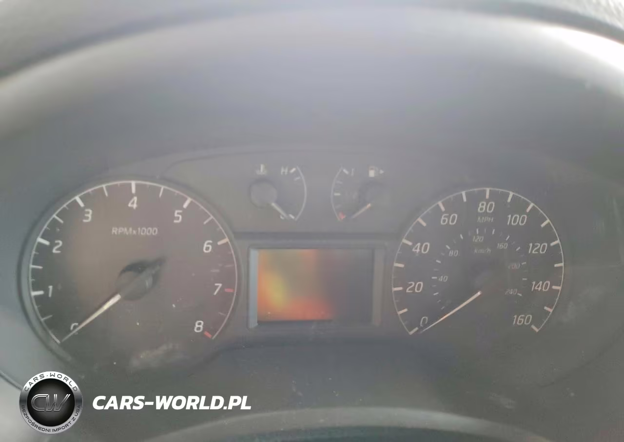 2015 Nissan Sentra S VIN:3N1AB7AP3FY217840 - 9