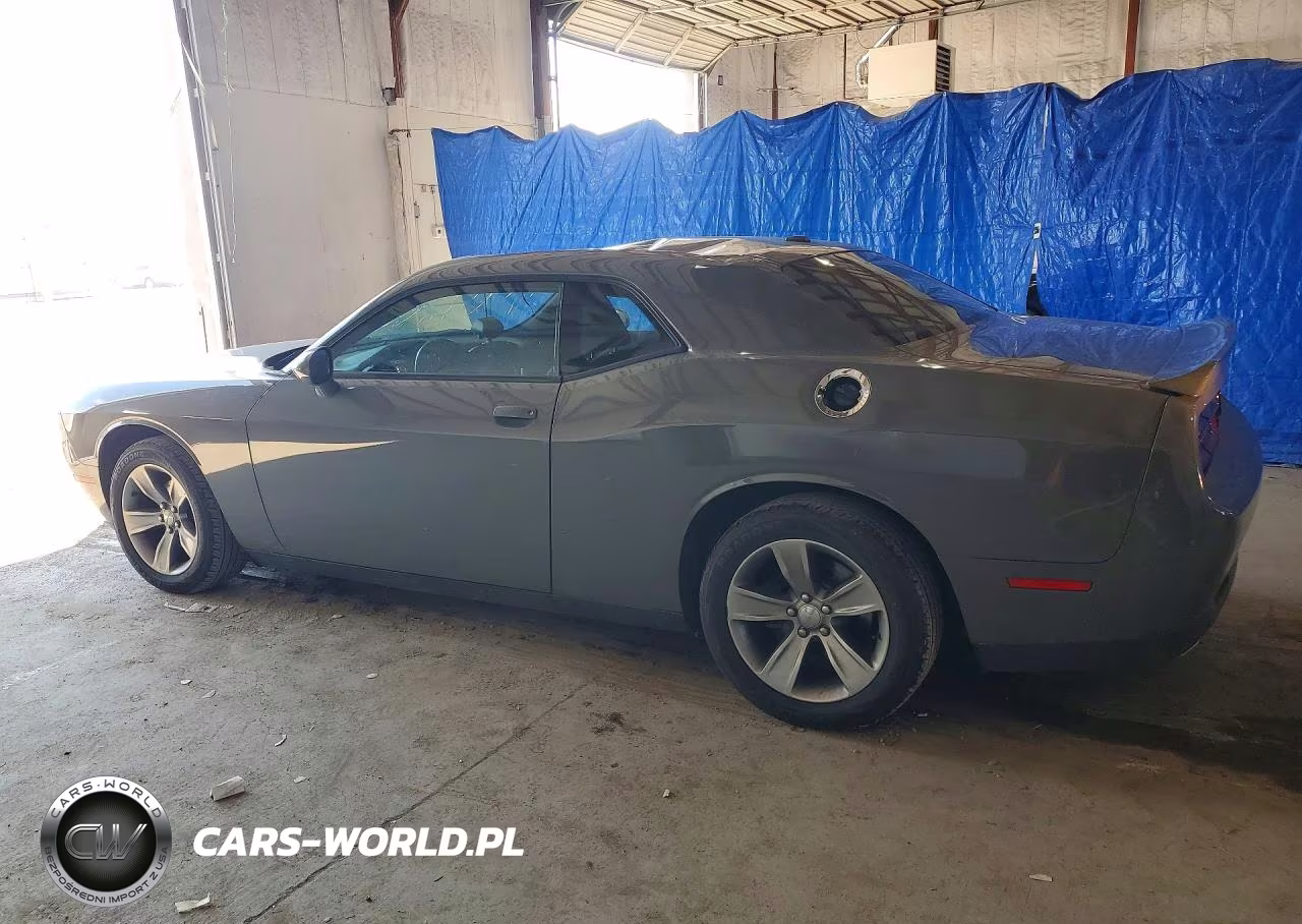 2019 Dodge Challenger Sxt VIN:2C3CDZAG6KH680247 - 2