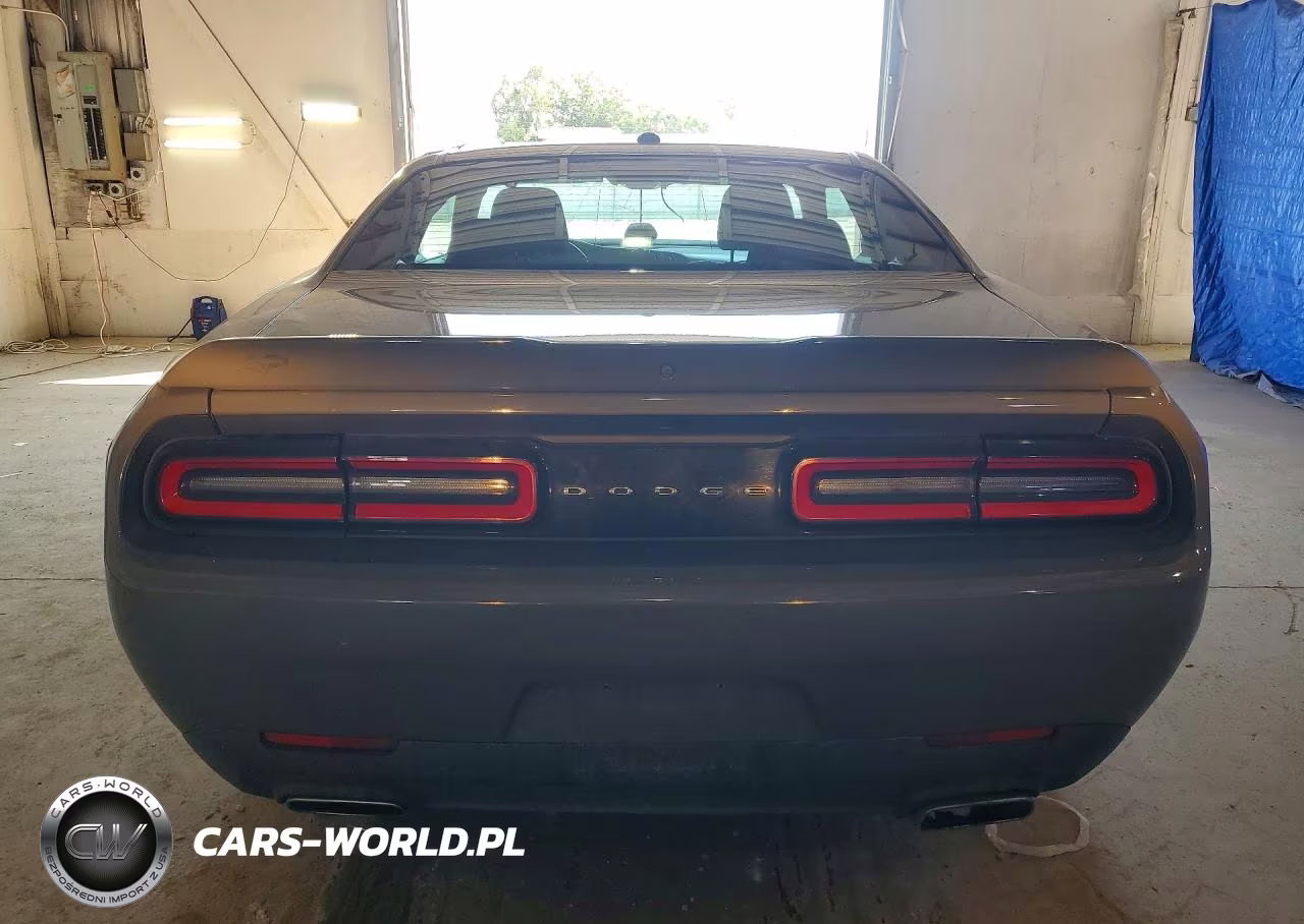 2019 Dodge Challenger Sxt VIN:2C3CDZAG6KH680247 - 6