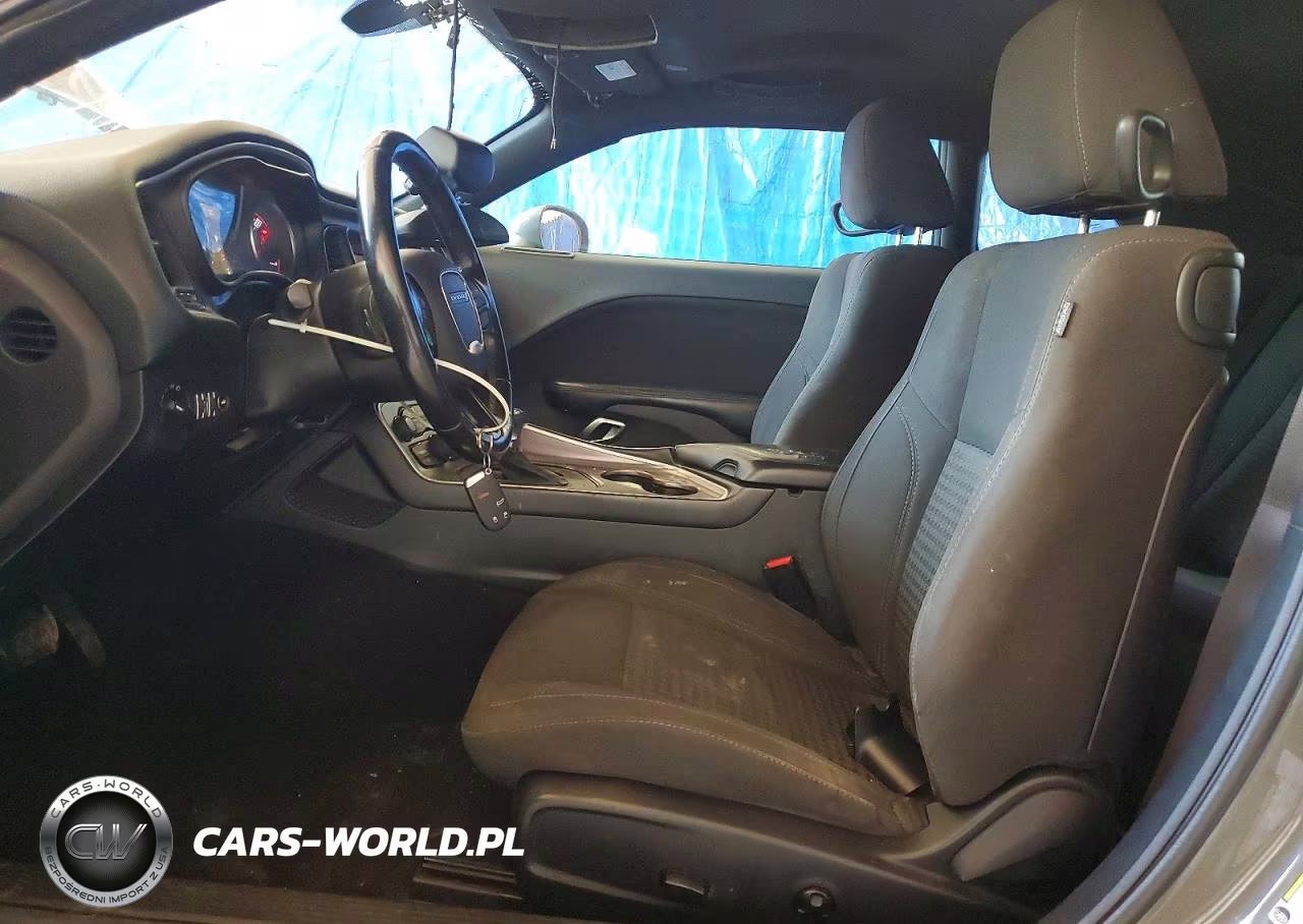 2019 Dodge Challenger Sxt VIN:2C3CDZAG6KH680247 - 7