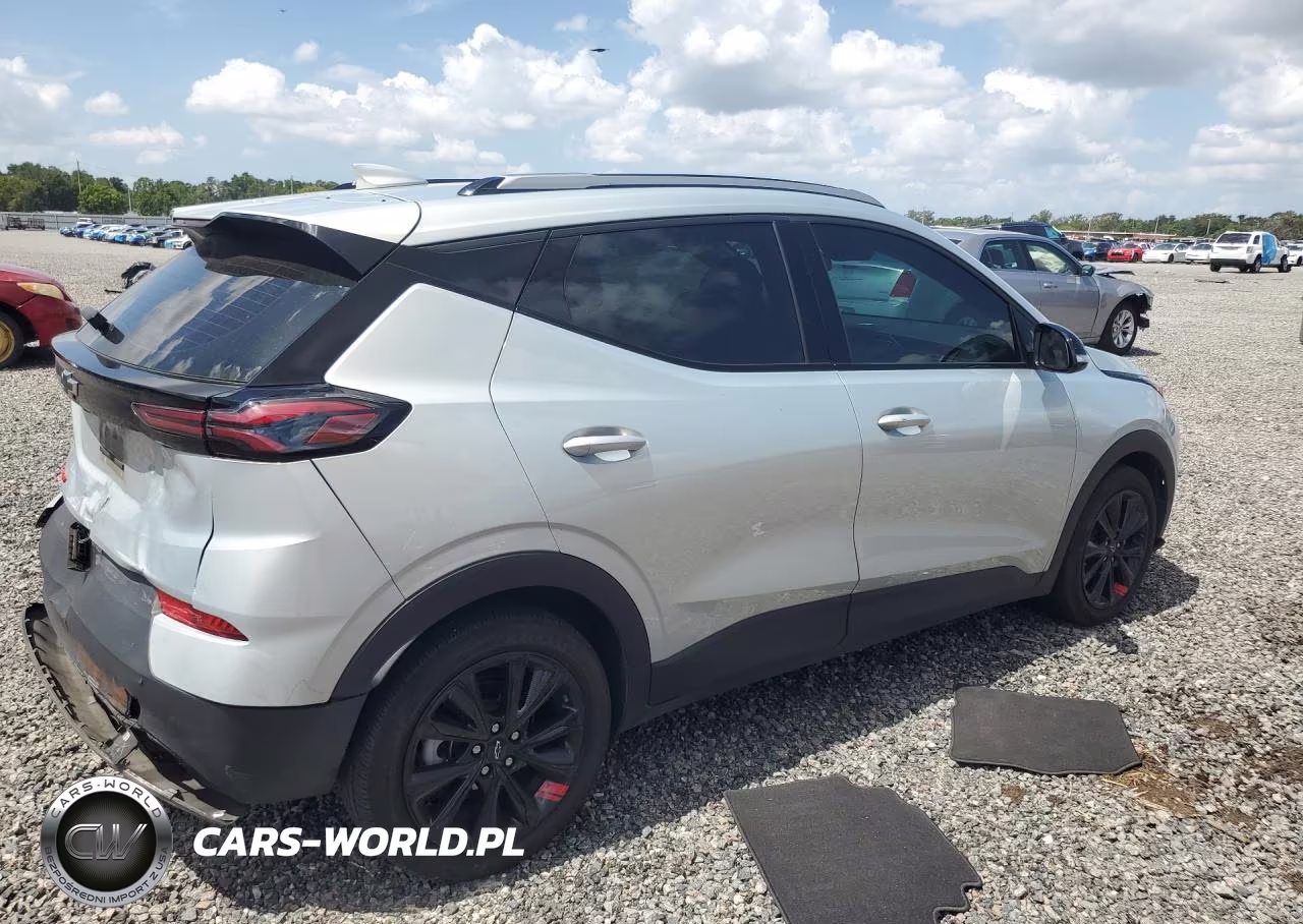 2023 Chevrolet Bolt Euv Lt VIN:1G1FY6S07P4140853 - 3