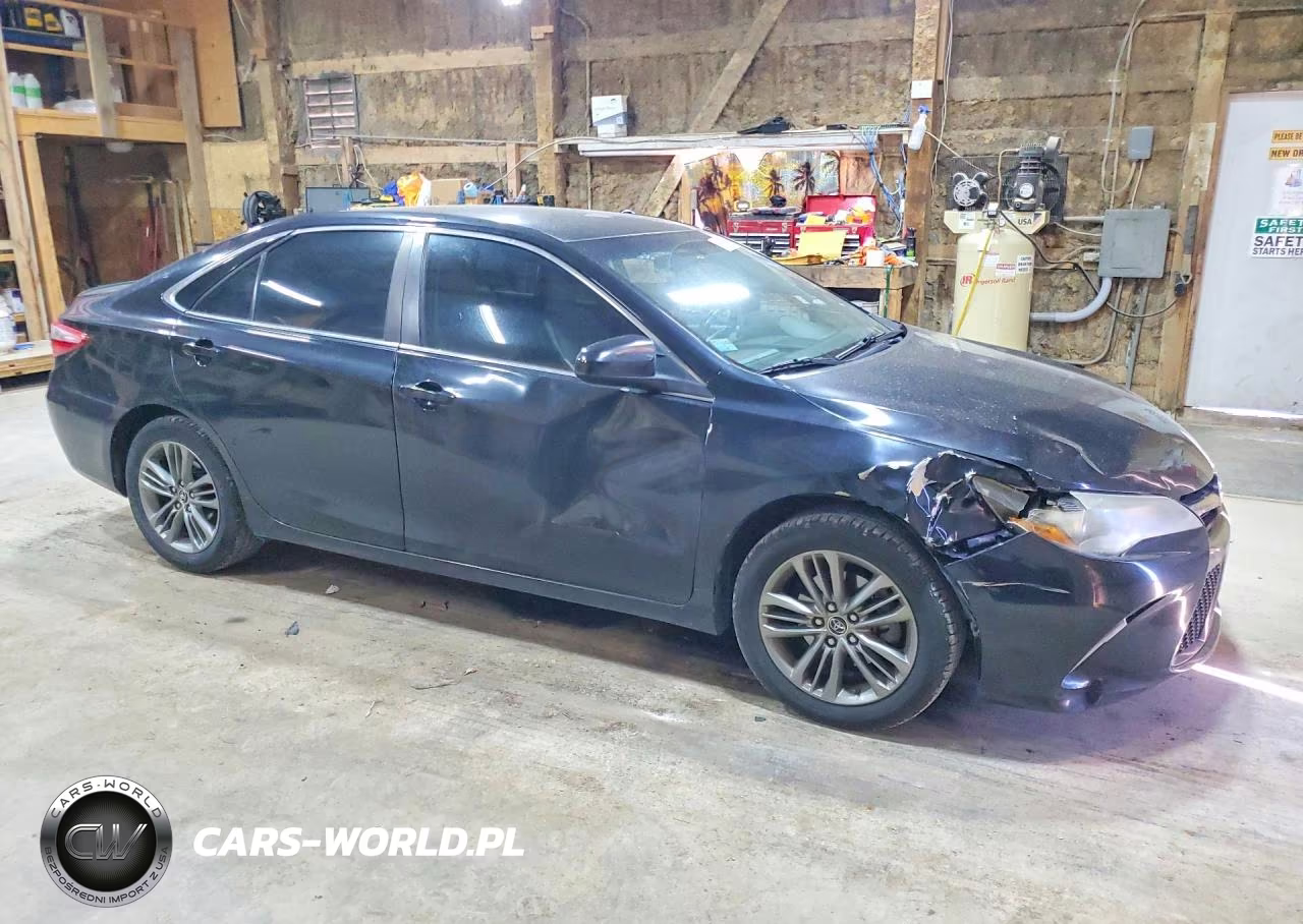 2016 Toyota Camry Se VIN:4T1BF1FK7GU131902 - 4