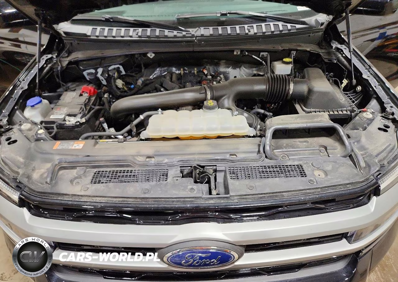 2024 Ford Expedition Xlt VIN:1FMJU1J83REB15108 - 12