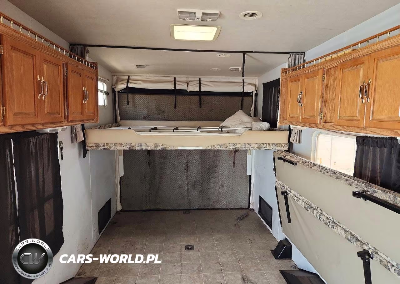 2003 Ragen Camper VIN:4KZFR302231006745 - 6