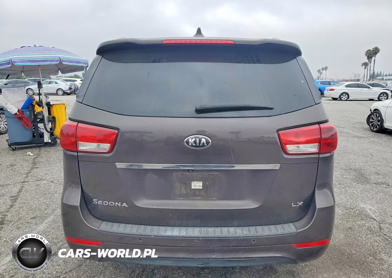 2015 Kia Sedona Lx VIN:KNDMB5C16F6027996 - 6