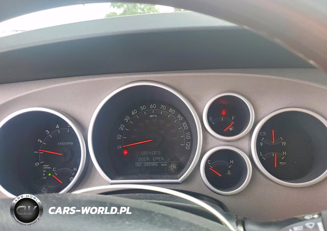 2012 Toyota Sequoia Platinum VIN:5TDDW5G15CS072597 - 9