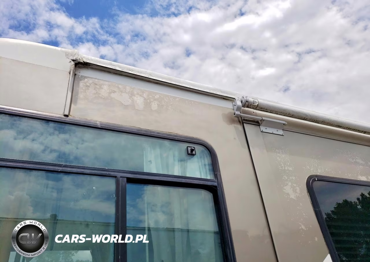 2004 Workhorse W22 Rv VIN:5B4MP67G843397194 - 9