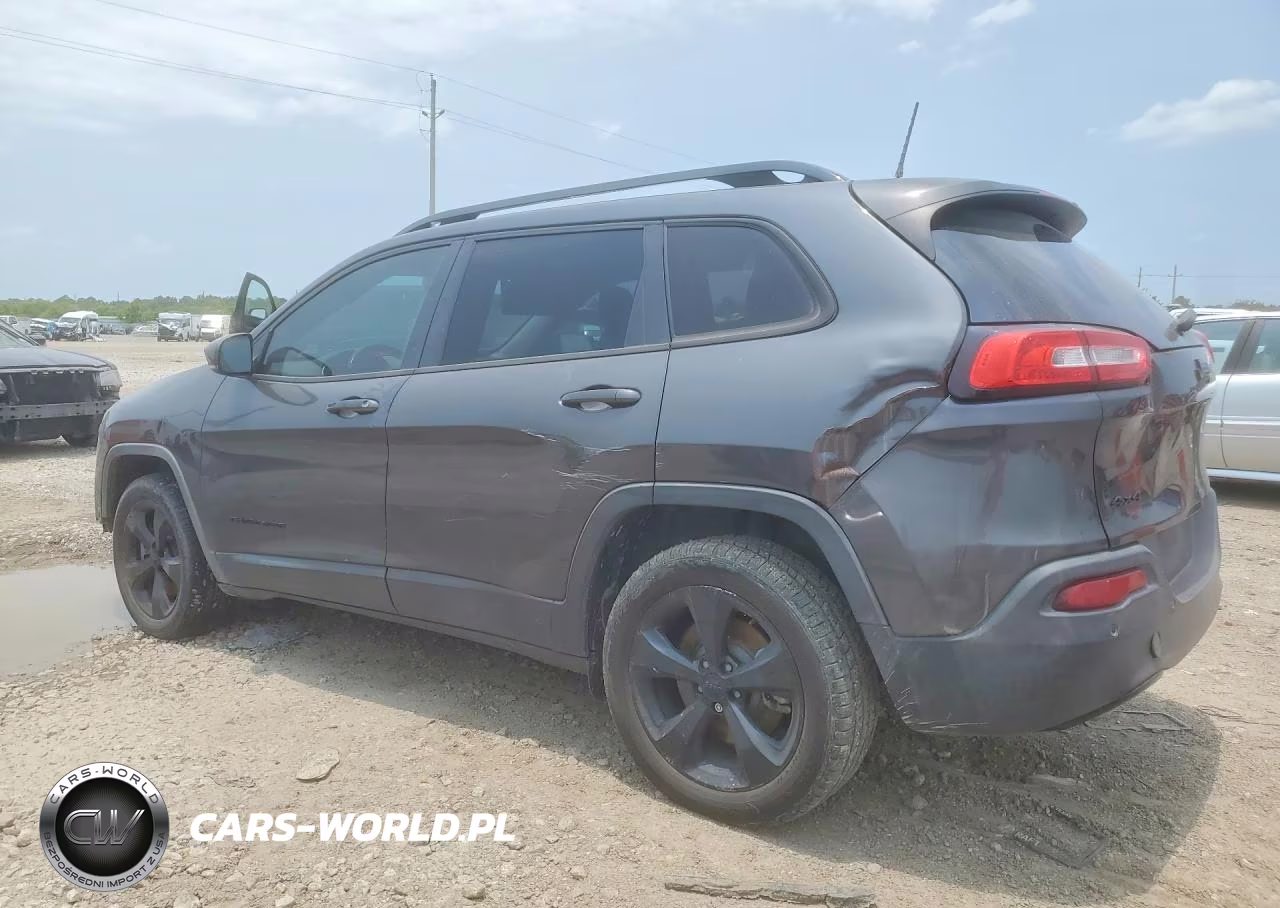 2016 Jeep Cherokee Latitude VIN:1C4PJMCB2GW225737 - 2