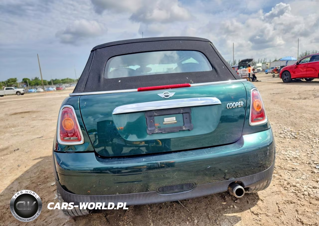 2009 Mini Cooper VIN:WMWMR33599TU96070 - 6