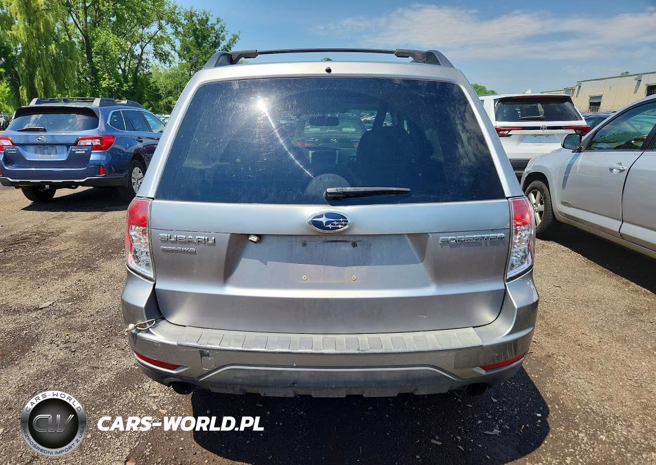 2011 Subaru Forester Limited VIN:JF2SHBEC7BH727254 - 6