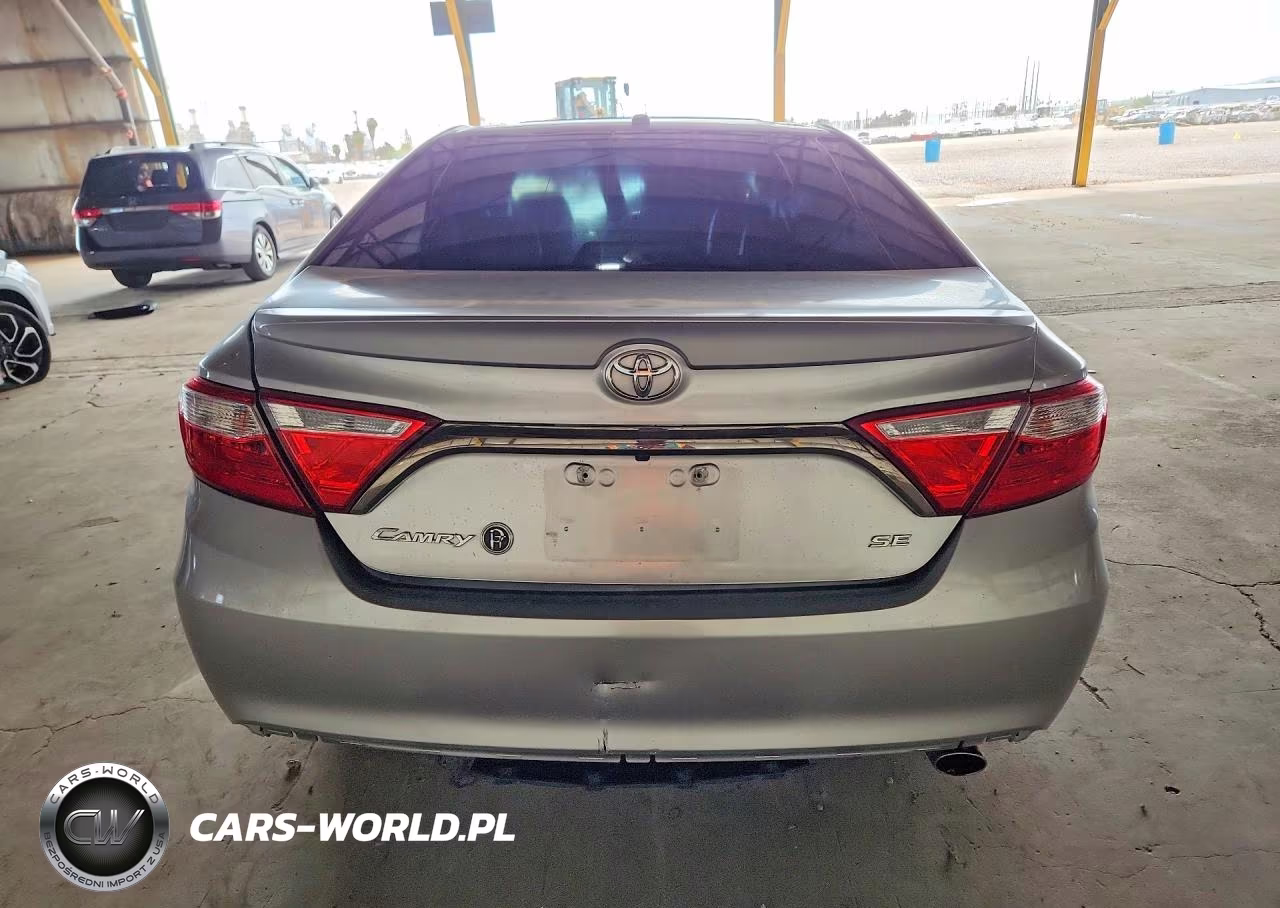 2016 Toyota Camry Se VIN:4T1BF1FK8GU550843 - 6
