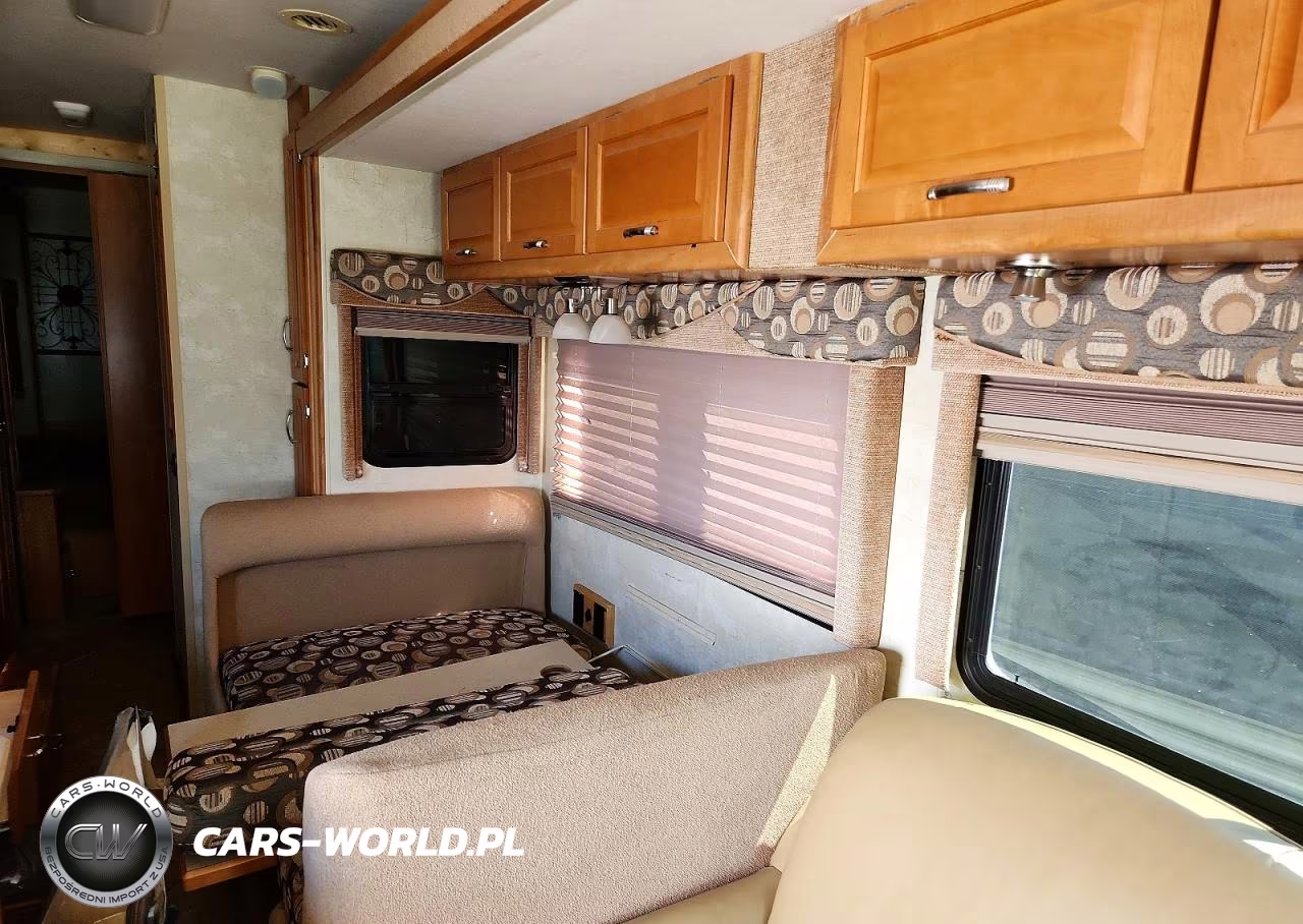 2008 Itasco Motorhome VIN:1F6NF53Y070A04999 - 6