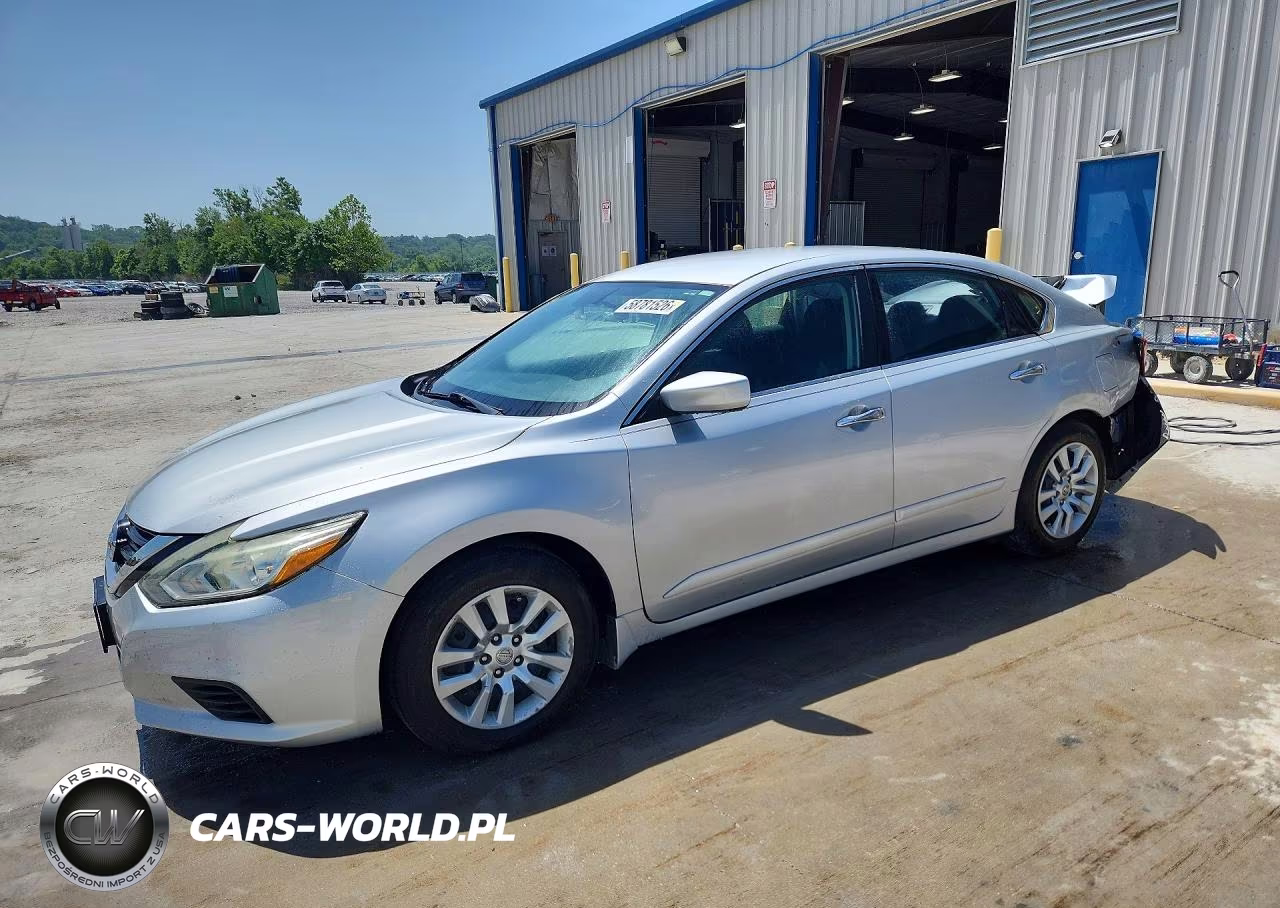 2017 Nissan Altima 2.5 S – zdjęcie 1 z 12