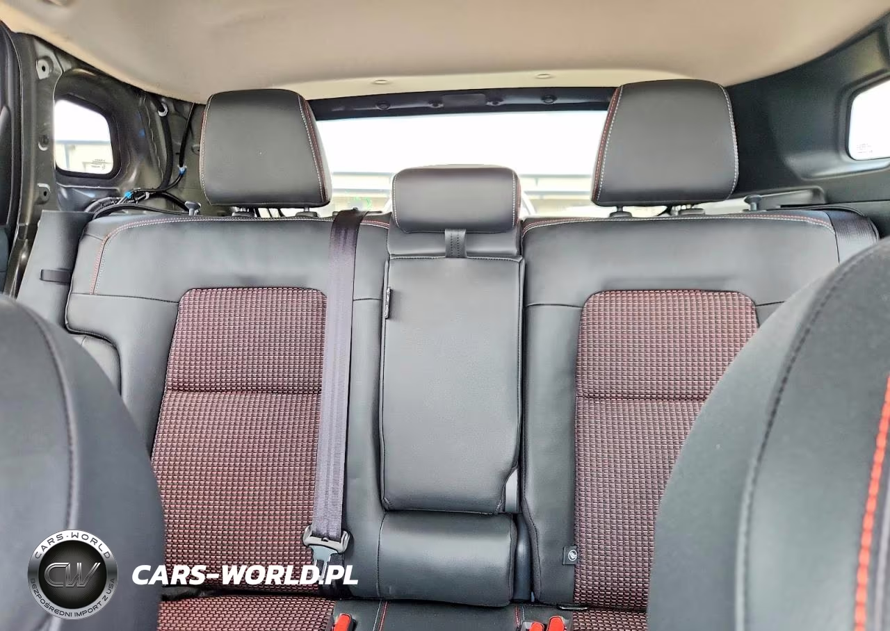 2025 Nissan Kicks Sr VIN:3N8AP6DA1SL337776 - 10