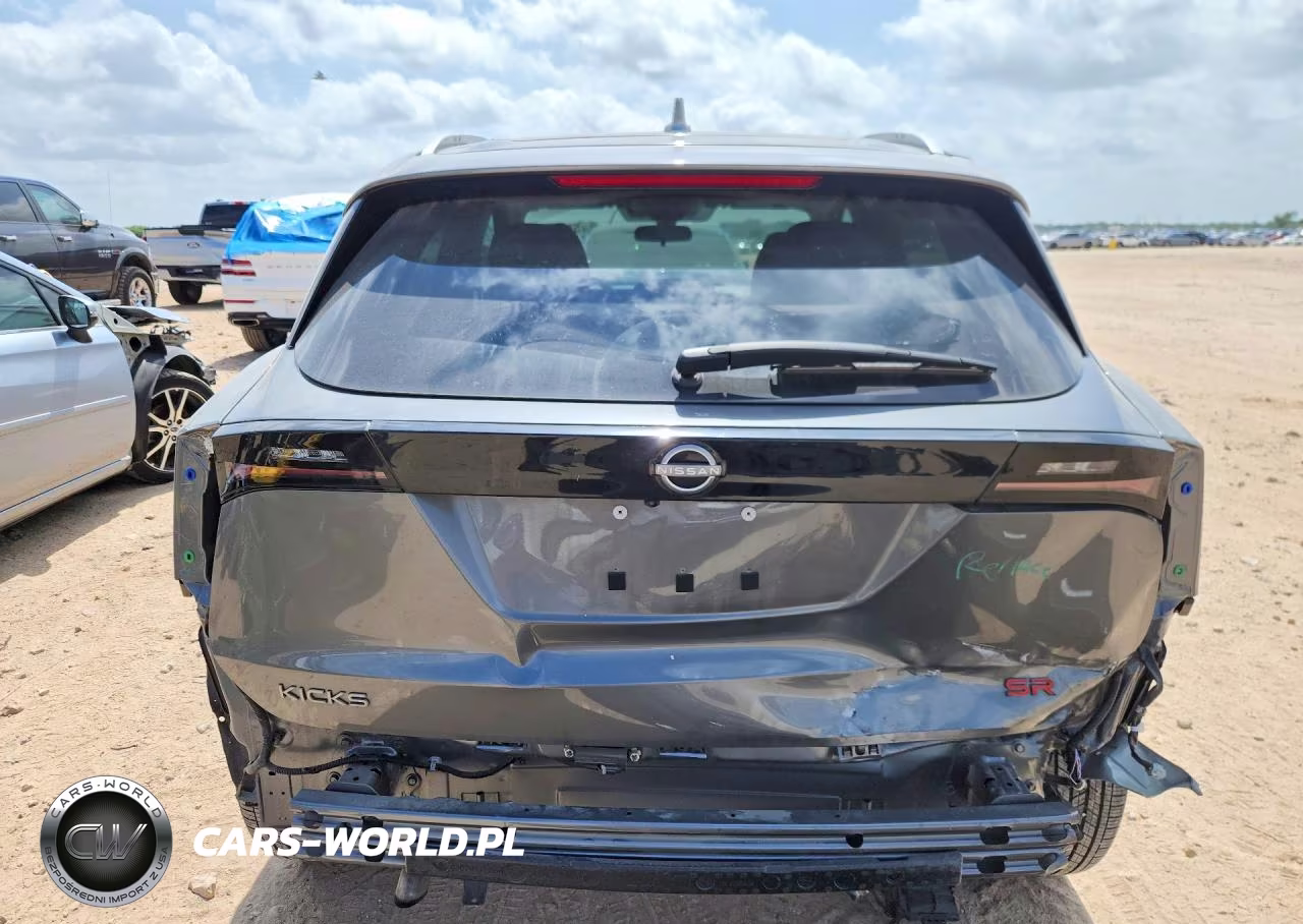 2025 Nissan Kicks Sr VIN:3N8AP6DA1SL337776 - 6