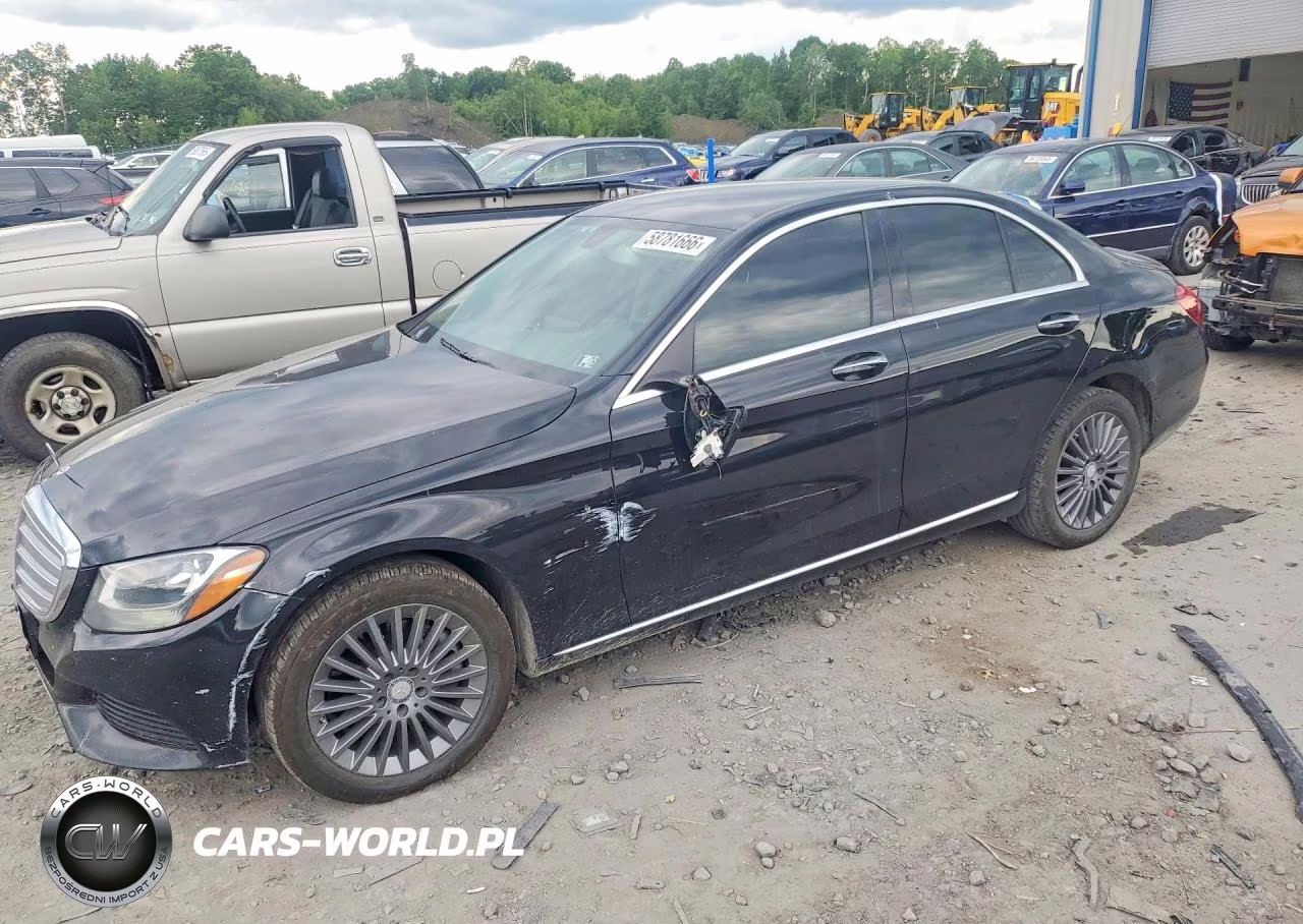 2015 Mercedes-Benz C 300 4Matic – zdjęcie 1 z 12