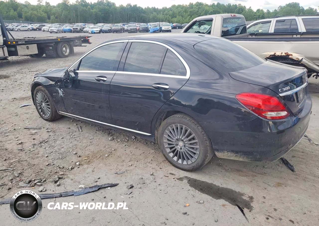 2015 Mercedes-Benz C 300 4Matic VIN:55SWF4KB6FU029123 - 2