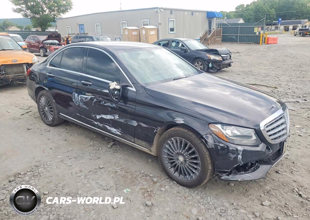 2015 Mercedes-Benz C 300 4Matic VIN:55SWF4KB6FU029123 - 4