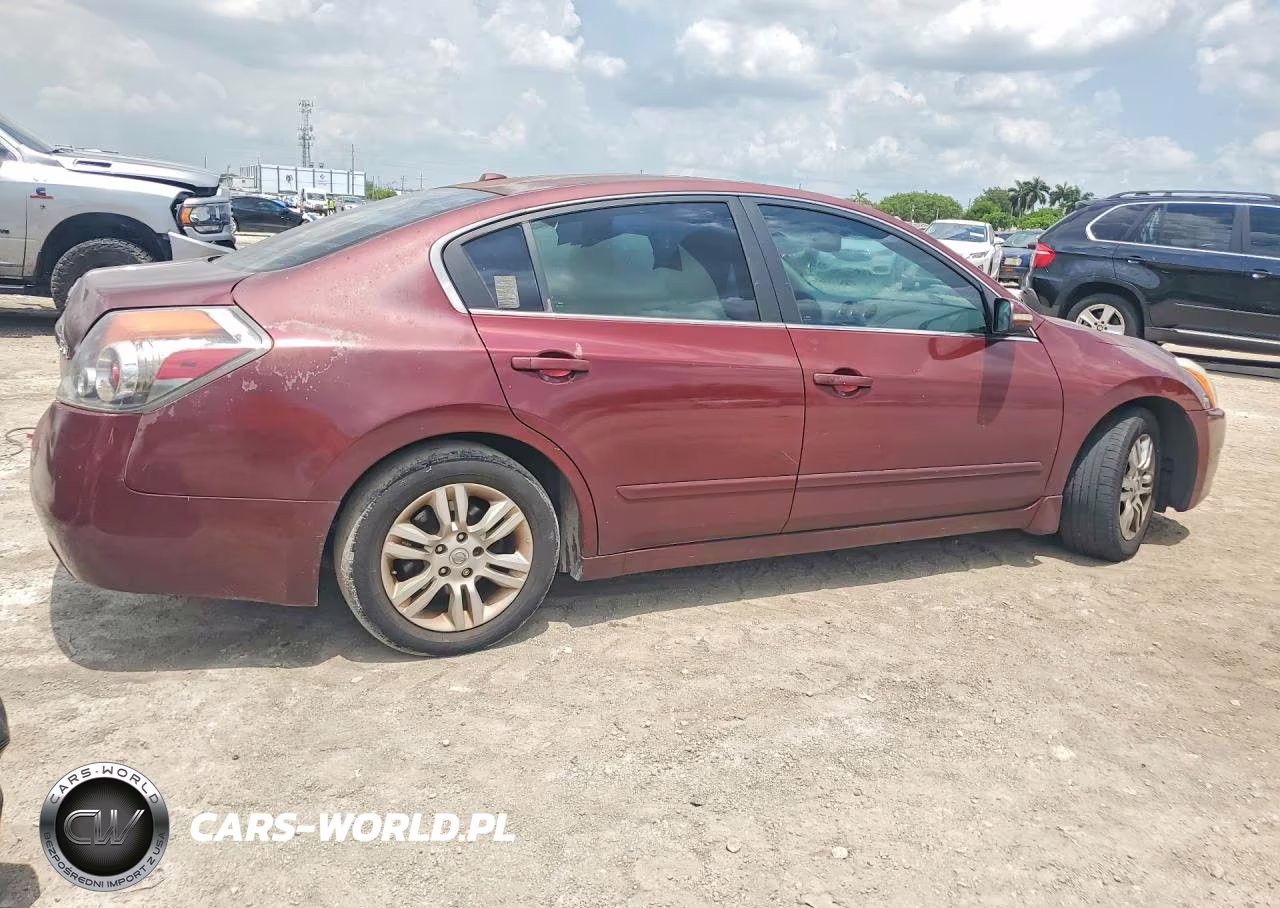 2012 Nissan Altima 2.5 VIN:1N4AL2AP1CC131630 - 3