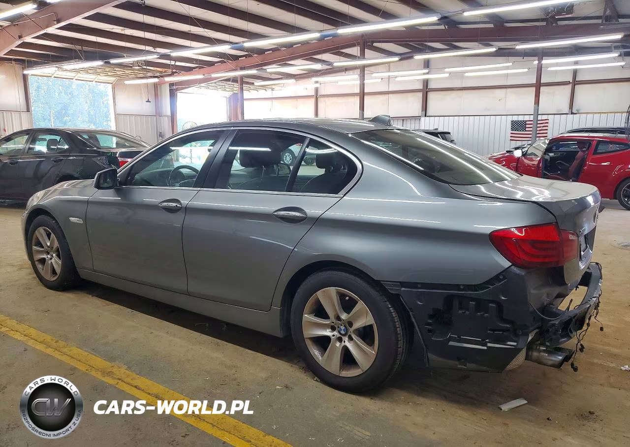 2013 BMW 528 Xi VIN:WBAXH5C58DD108017 - 2