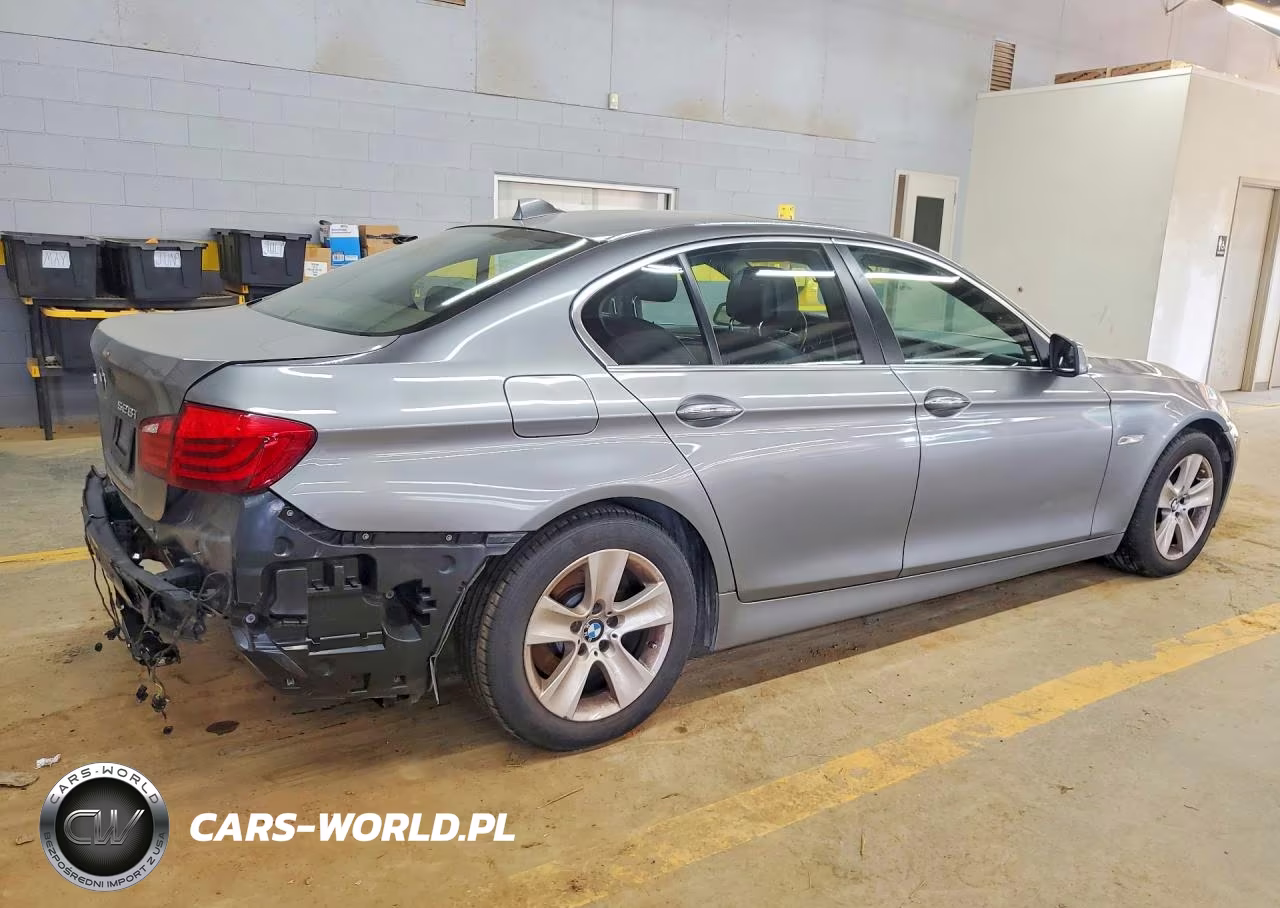 2013 BMW 528 Xi VIN:WBAXH5C58DD108017 - 3