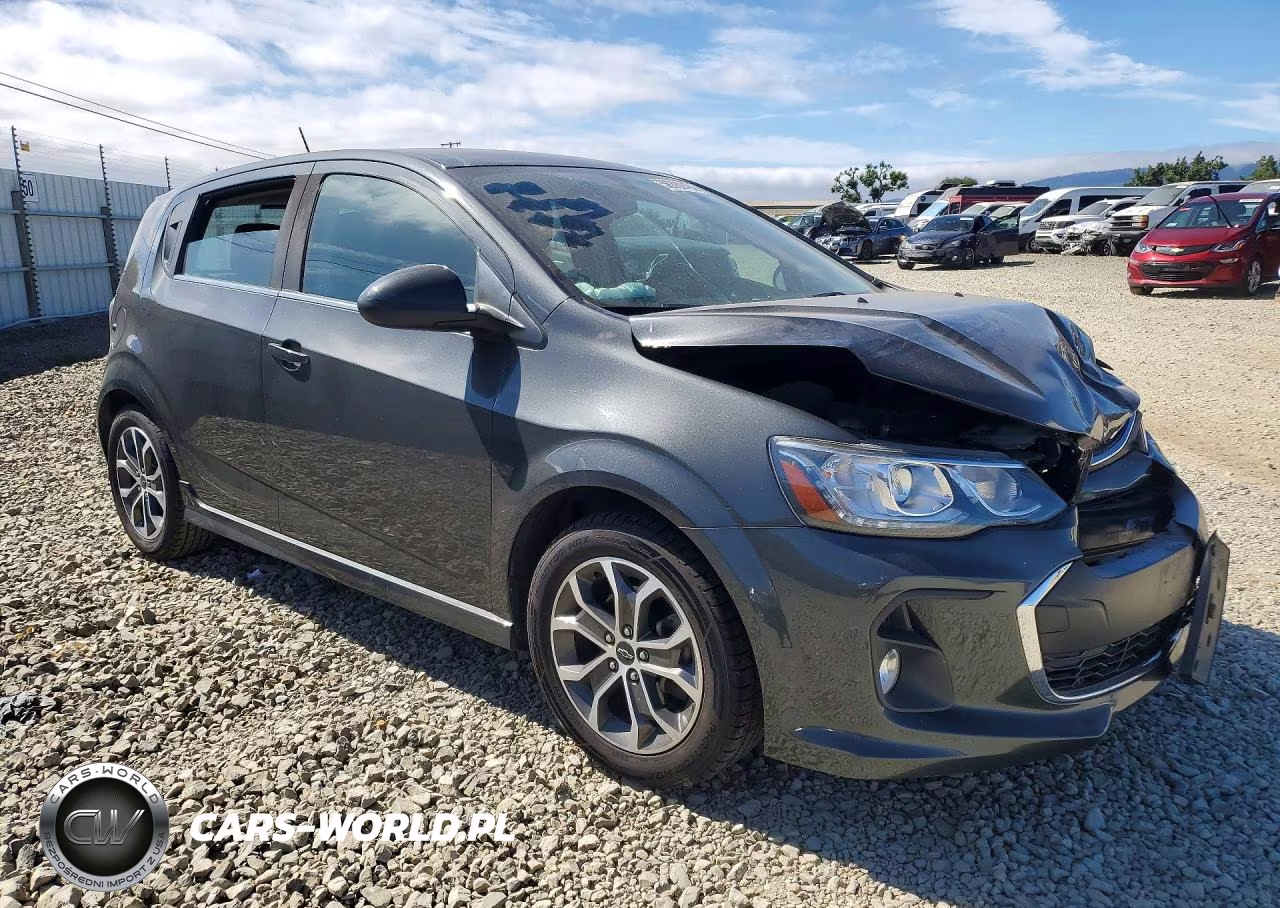 2020 Chevrolet Sonic Lt VIN:1G1JD6SBXL4108206 - 4