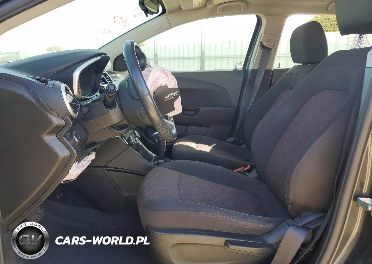 2020 Chevrolet Sonic Lt VIN:1G1JD6SBXL4108206 - 7