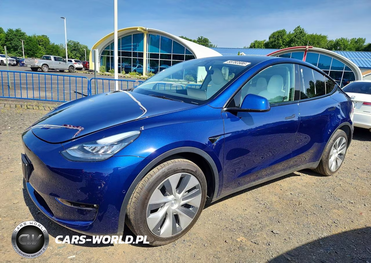2022 Tesla Model Y – zdjęcie 1 z 13