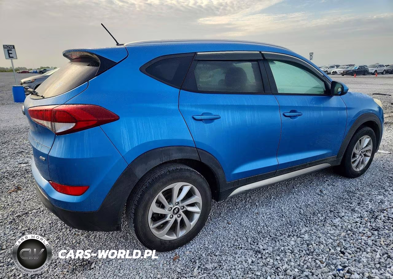 2017 Hyundai Tucson Se VIN:KM8J3CA46HU274821 - 3
