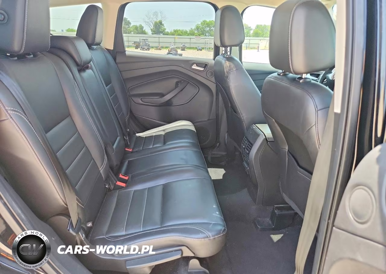 2016 Ford Escape Titanium VIN:1FMCU0J9XGUB71626 - 11