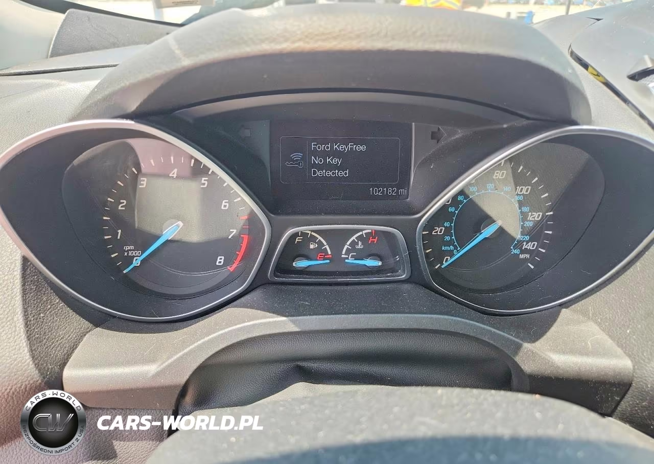 2016 Ford Escape Titanium VIN:1FMCU0J9XGUB71626 - 9