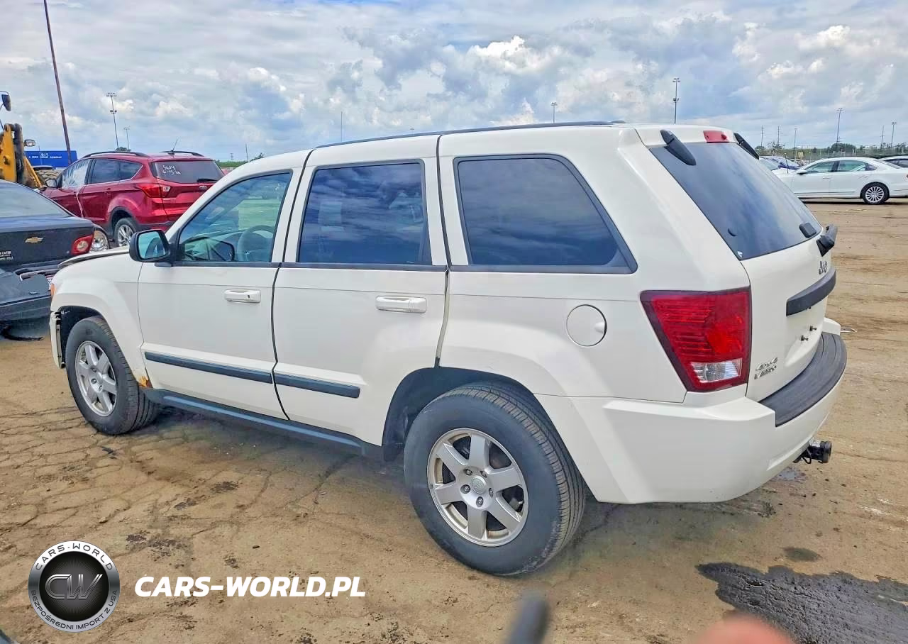 2008 Jeep Grand Cherokee Laredo VIN:1J8GR48K58C171928 - 2