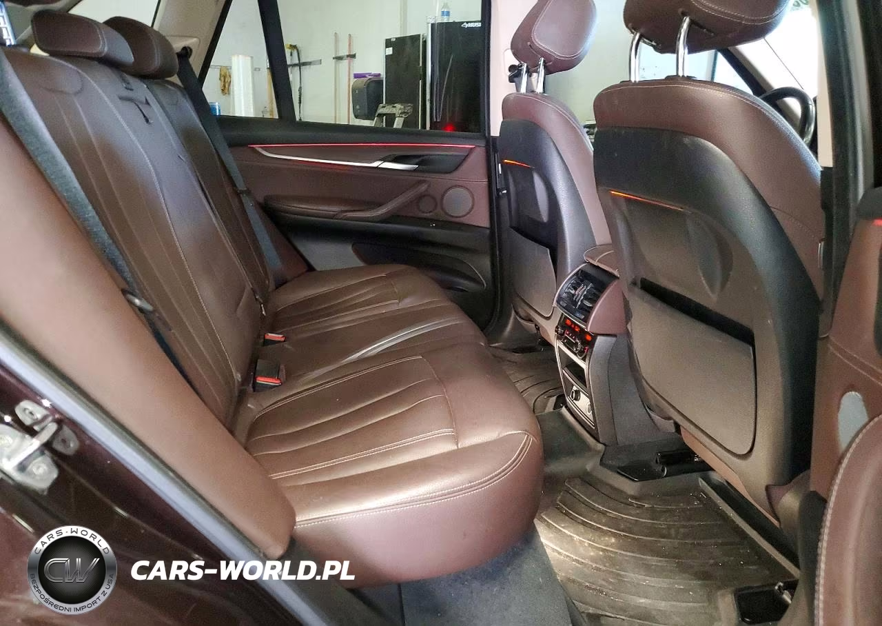 2016 BMW X5 xDrive35I VIN:5UXKR0C55G0P19940 - 11