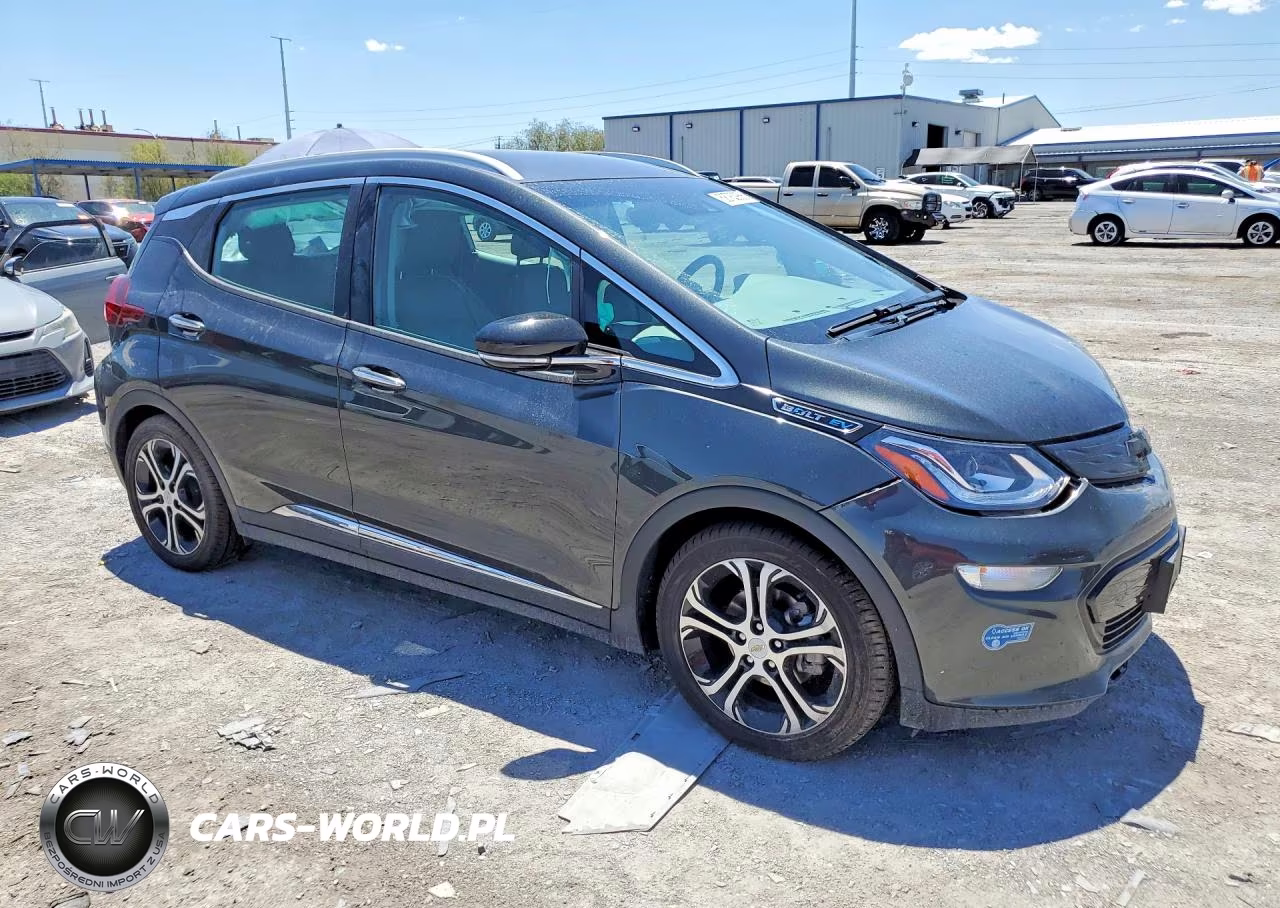 2020 Chevrolet Bolt Ev Premier VIN:1G1FZ6S09L4135872 - 4