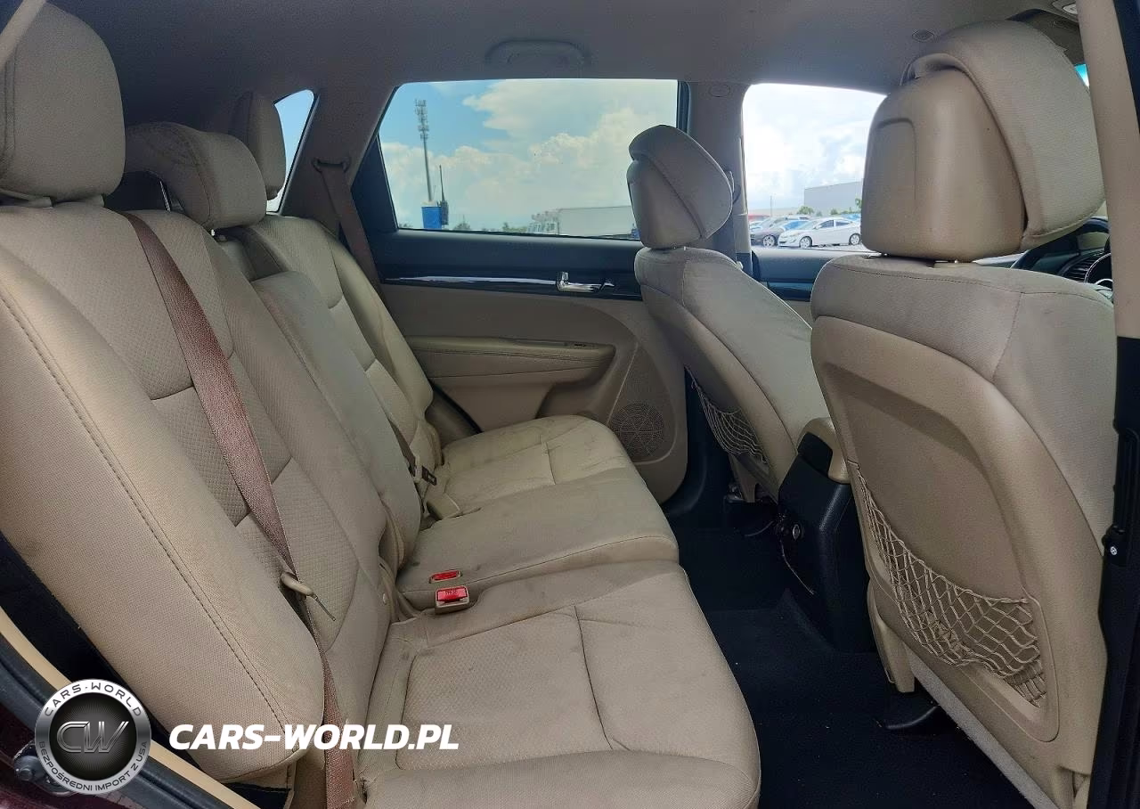 2013 Kia Sorento Lx VIN:5XYKT4A23DG383441 - 11