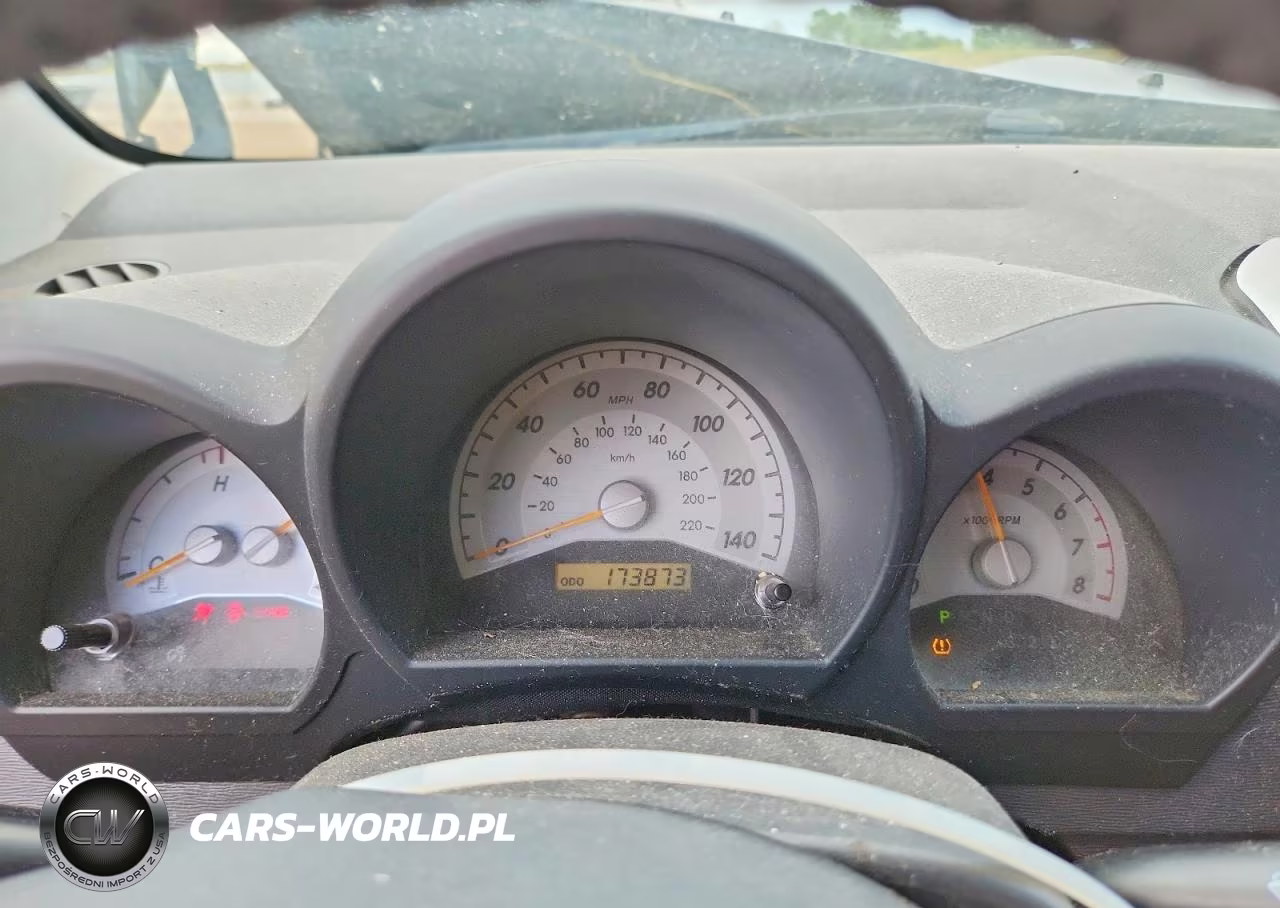 2006 Scion Tc Base VIN:JTKDE177260112408 - 9