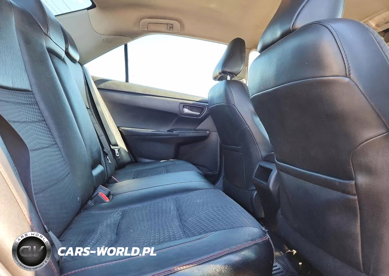 2015 Toyota Camry Se VIN:4T1BF1FK8FU939321 - 10