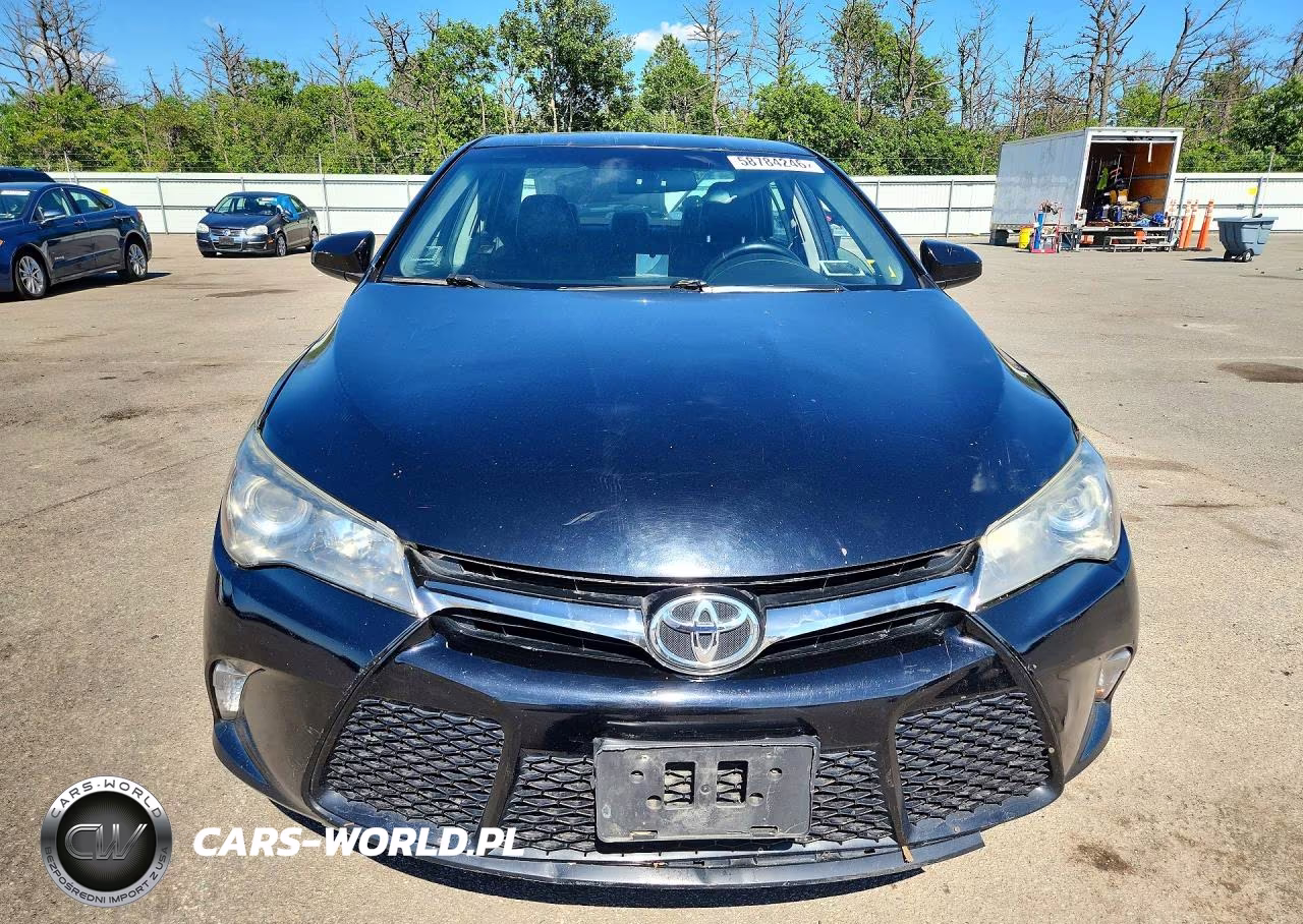 2015 Toyota Camry Se VIN:4T1BF1FK8FU939321 - 5