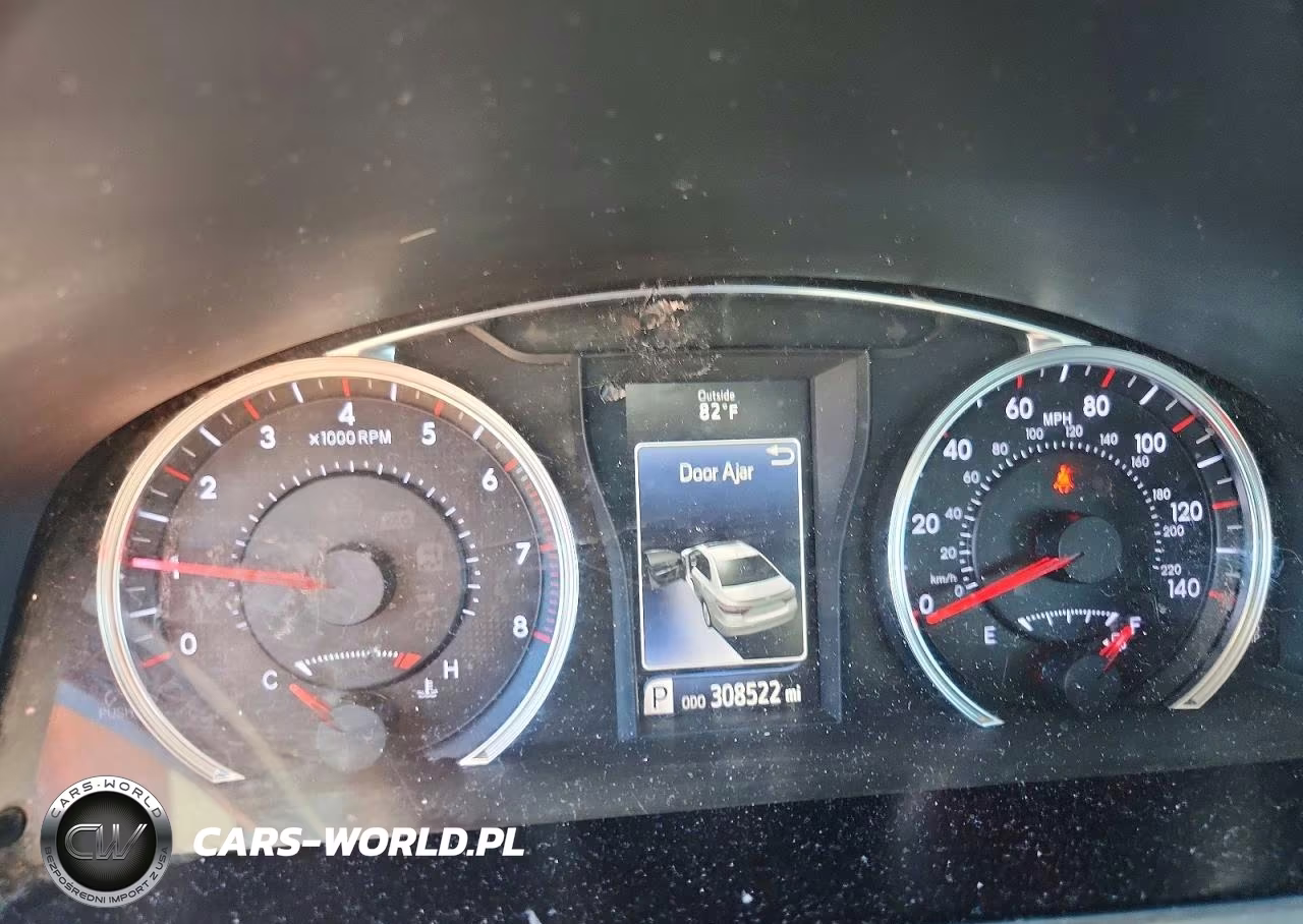2015 Toyota Camry Se VIN:4T1BF1FK8FU939321 - 9